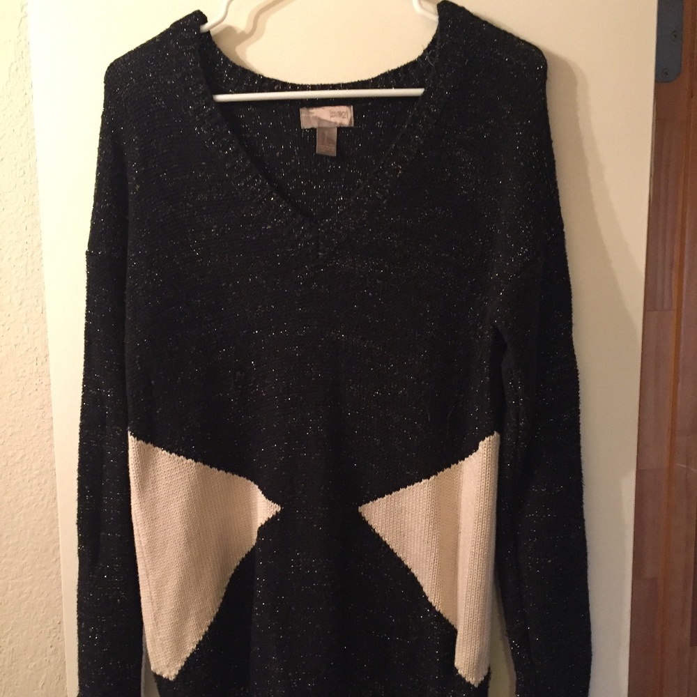Forever 21 Black and White Sweater